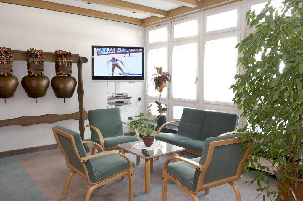 Hotel-Restaurant Sternen Nesslau ภายนอก รูปภาพ